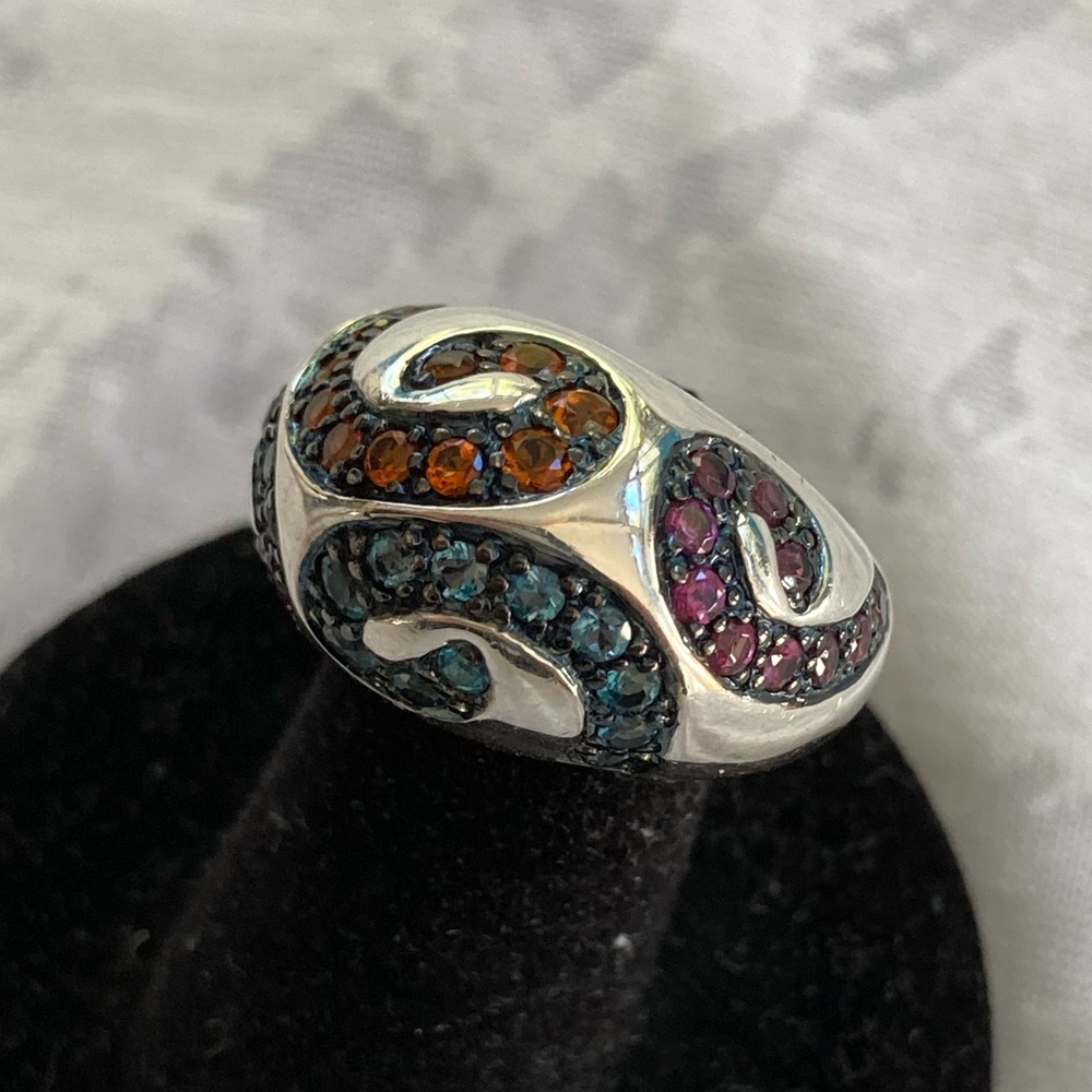 Sterling swirling rhinestone ring size 8